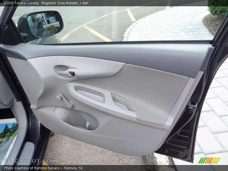 Magnetic Gray Metallic / Ash 2009 Toyota Corolla