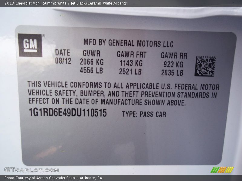 Summit White / Jet Black/Ceramic White Accents 2013 Chevrolet Volt