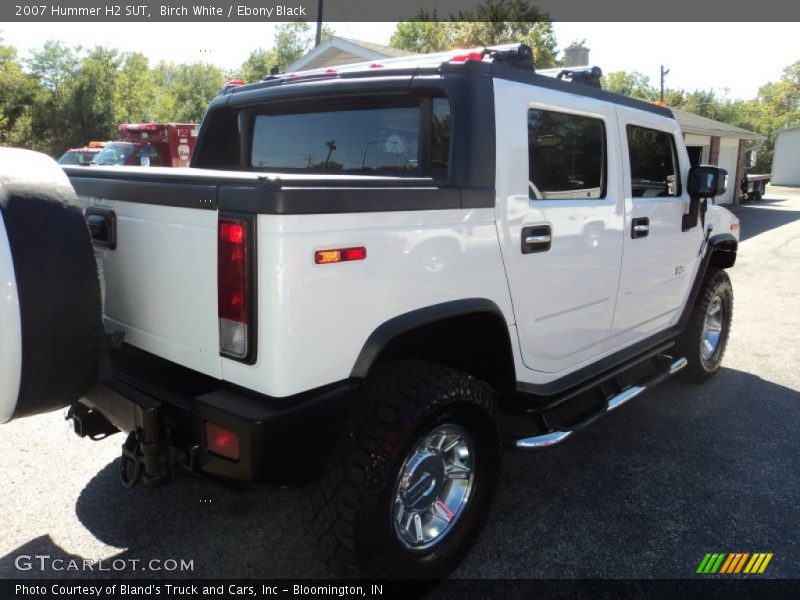 Birch White / Ebony Black 2007 Hummer H2 SUT