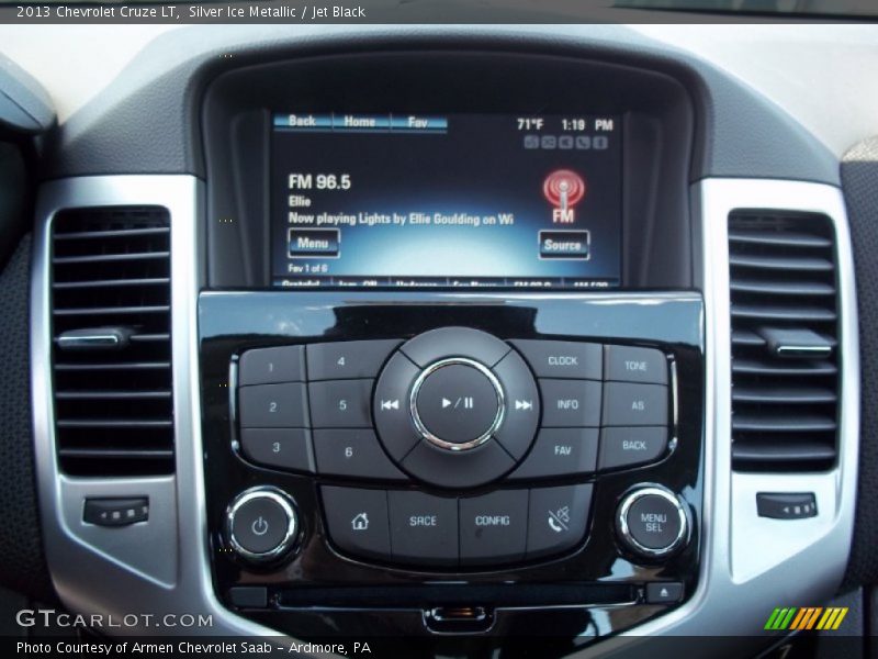 Silver Ice Metallic / Jet Black 2013 Chevrolet Cruze LT