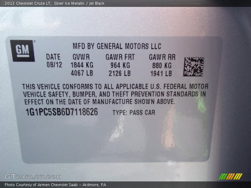 Silver Ice Metallic / Jet Black 2013 Chevrolet Cruze LT