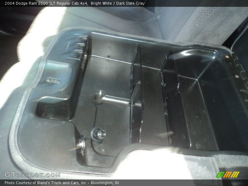 Bright White / Dark Slate Gray 2004 Dodge Ram 2500 SLT Regular Cab 4x4