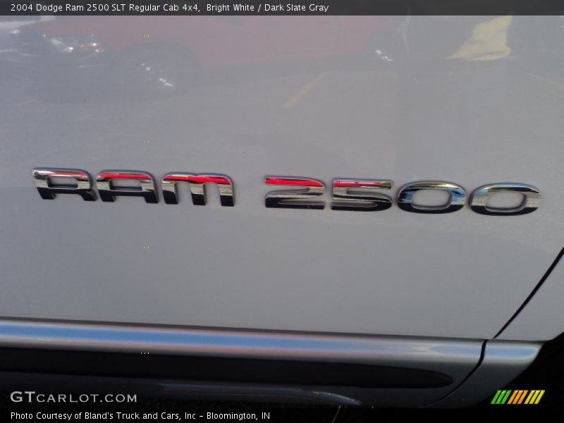 Bright White / Dark Slate Gray 2004 Dodge Ram 2500 SLT Regular Cab 4x4