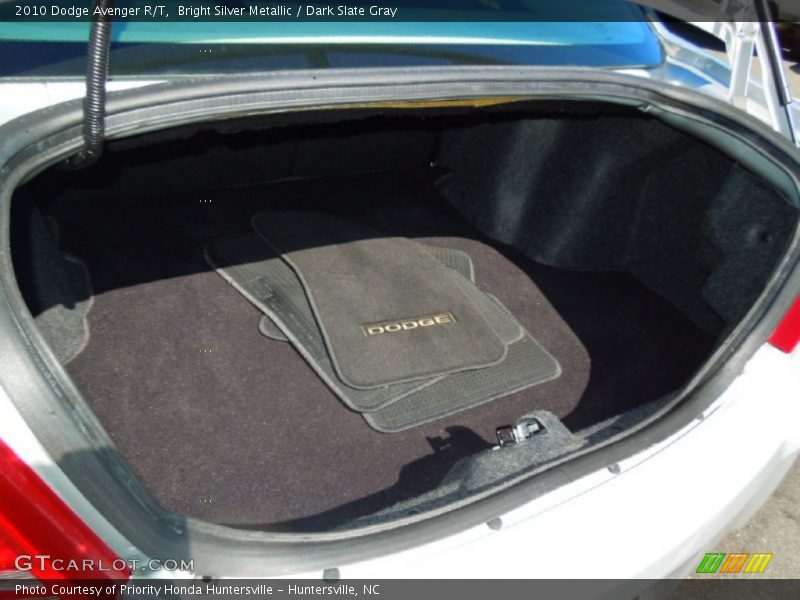 Bright Silver Metallic / Dark Slate Gray 2010 Dodge Avenger R/T