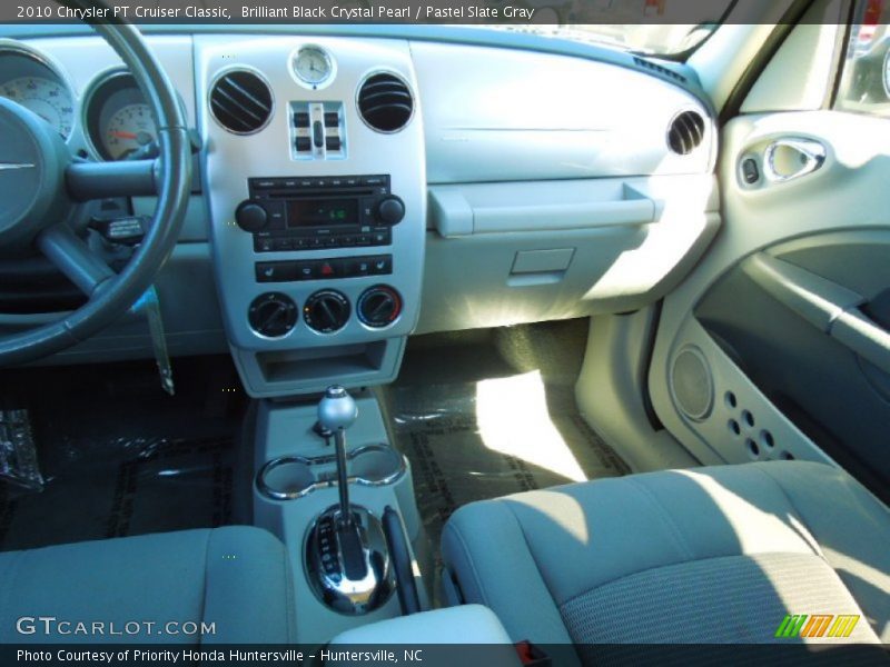 Brilliant Black Crystal Pearl / Pastel Slate Gray 2010 Chrysler PT Cruiser Classic