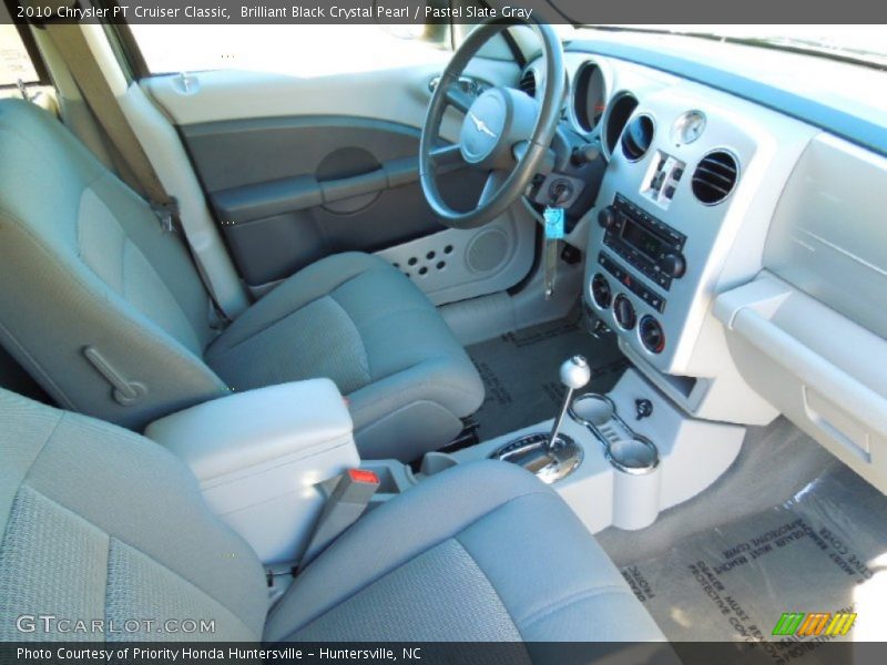 Brilliant Black Crystal Pearl / Pastel Slate Gray 2010 Chrysler PT Cruiser Classic