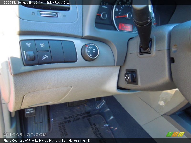 Spicy Red / Gray 2009 Kia Borrego EX V6 4x4