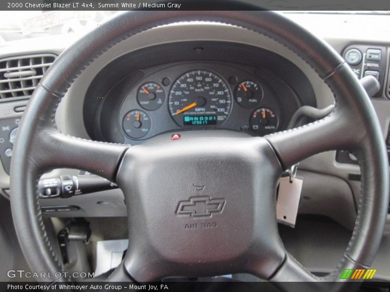 Summit White / Medium Gray 2000 Chevrolet Blazer LT 4x4