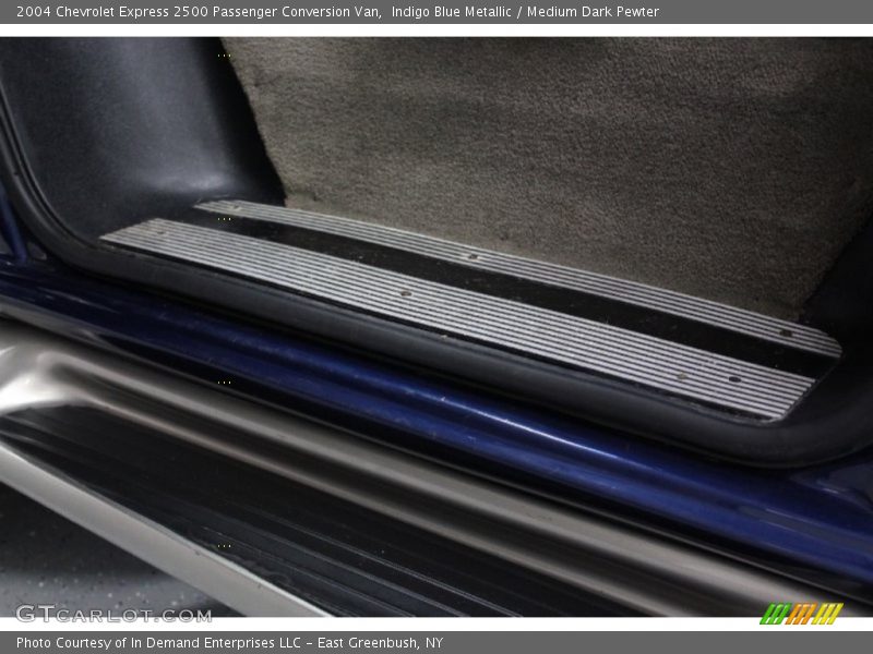 Indigo Blue Metallic / Medium Dark Pewter 2004 Chevrolet Express 2500 Passenger Conversion Van