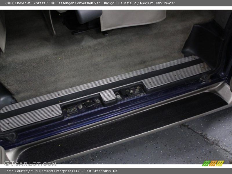 Indigo Blue Metallic / Medium Dark Pewter 2004 Chevrolet Express 2500 Passenger Conversion Van