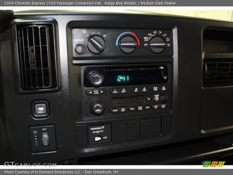 Controls of 2004 Express 2500 Passenger Conversion Van