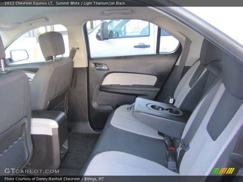 Summit White / Light Titanium/Jet Black 2011 Chevrolet Equinox LT