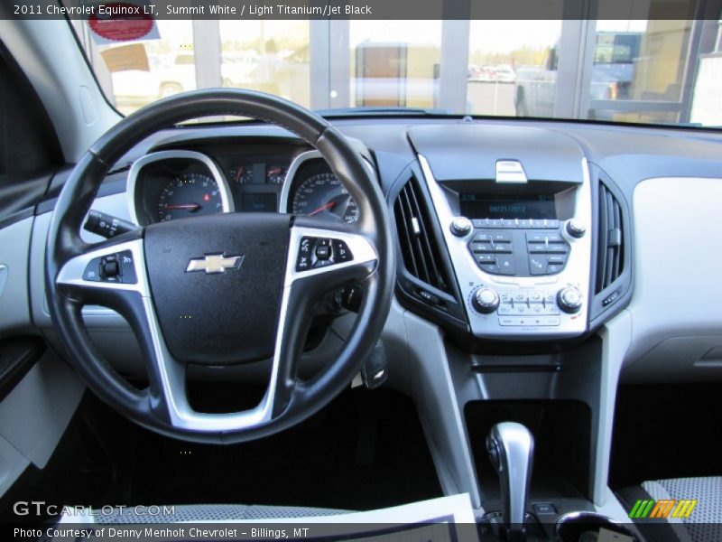 Summit White / Light Titanium/Jet Black 2011 Chevrolet Equinox LT