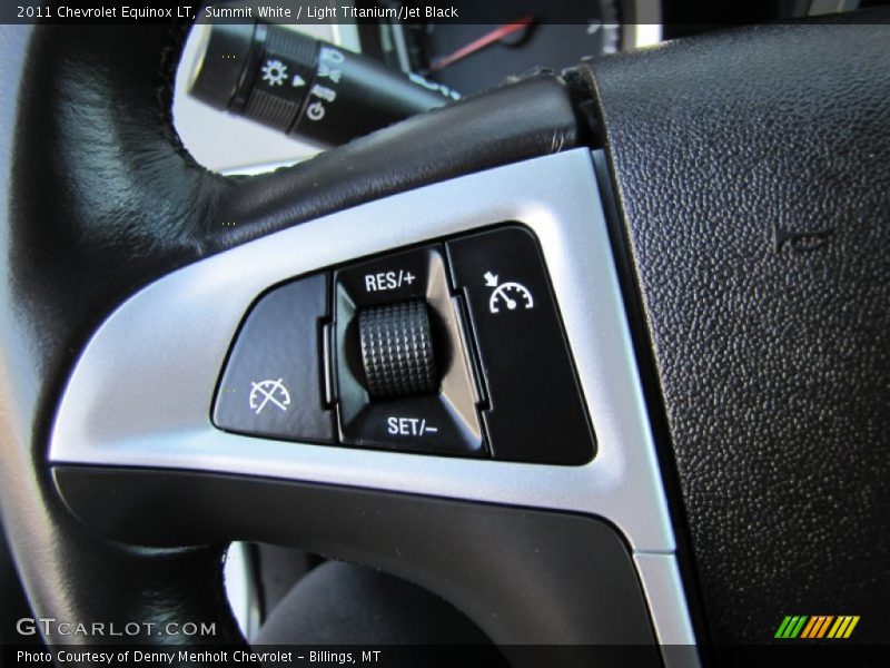 Summit White / Light Titanium/Jet Black 2011 Chevrolet Equinox LT