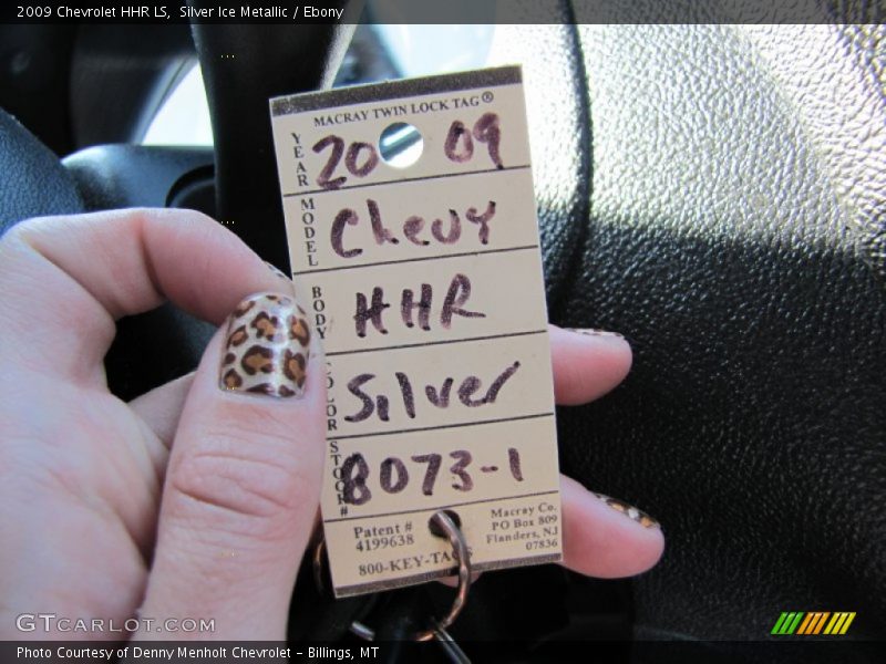 Silver Ice Metallic / Ebony 2009 Chevrolet HHR LS