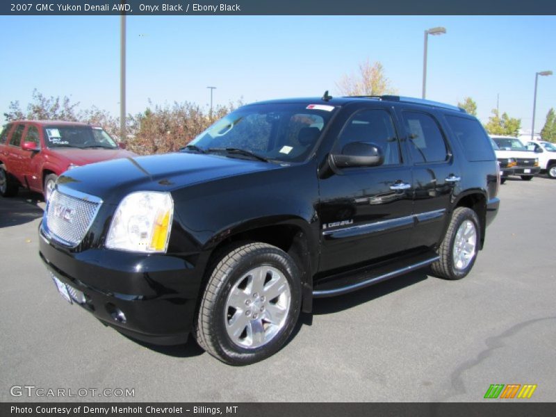 Onyx Black / Ebony Black 2007 GMC Yukon Denali AWD