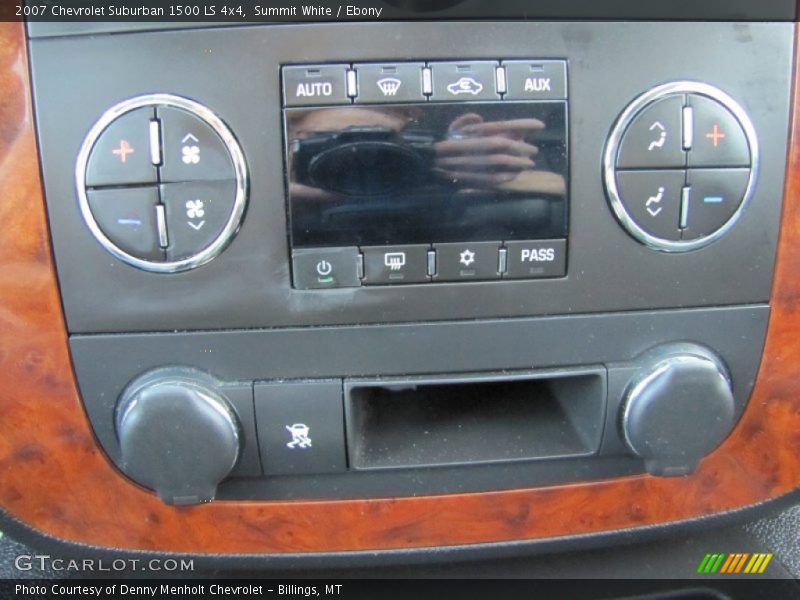 Summit White / Ebony 2007 Chevrolet Suburban 1500 LS 4x4