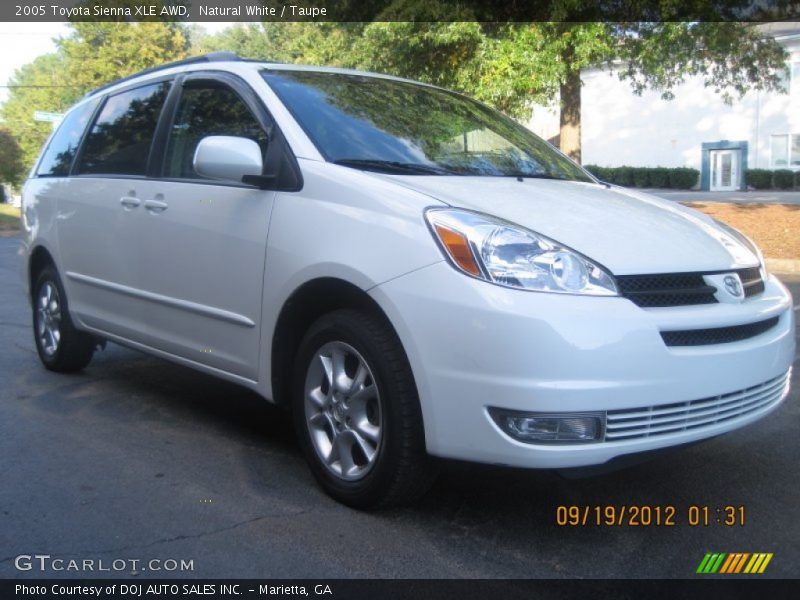 Natural White / Taupe 2005 Toyota Sienna XLE AWD