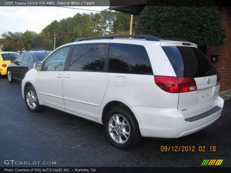 Natural White / Taupe 2005 Toyota Sienna XLE AWD