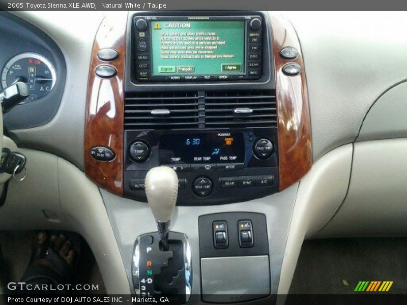 Natural White / Taupe 2005 Toyota Sienna XLE AWD