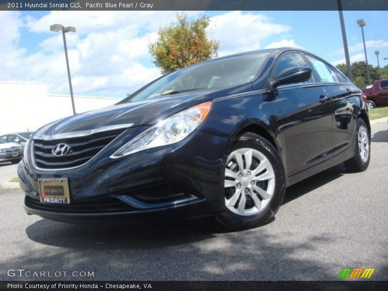Pacific Blue Pearl / Gray 2011 Hyundai Sonata GLS