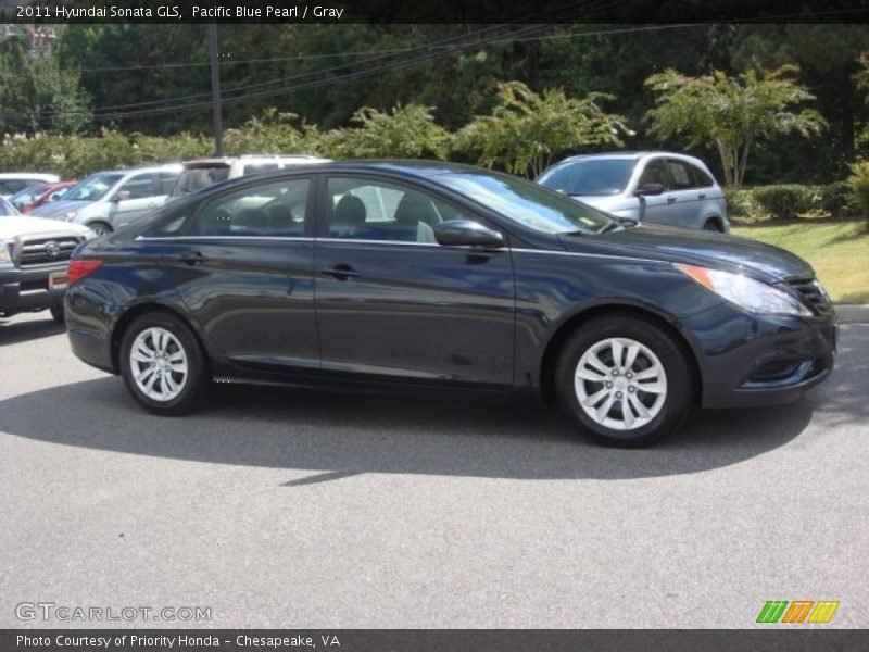 Pacific Blue Pearl / Gray 2011 Hyundai Sonata GLS