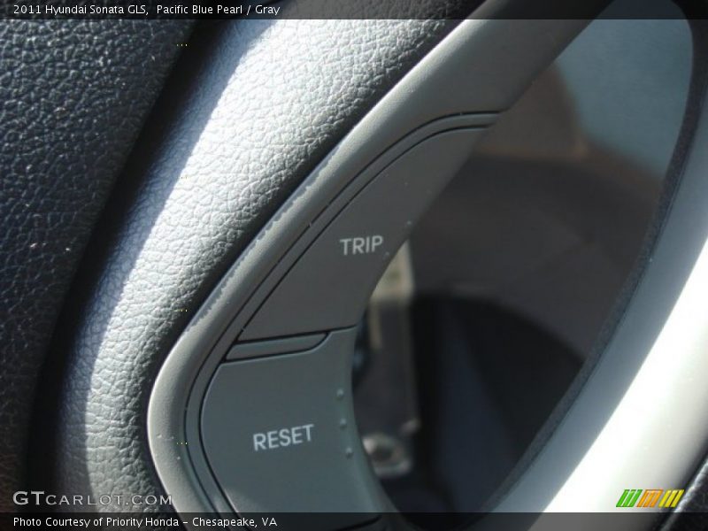 Pacific Blue Pearl / Gray 2011 Hyundai Sonata GLS