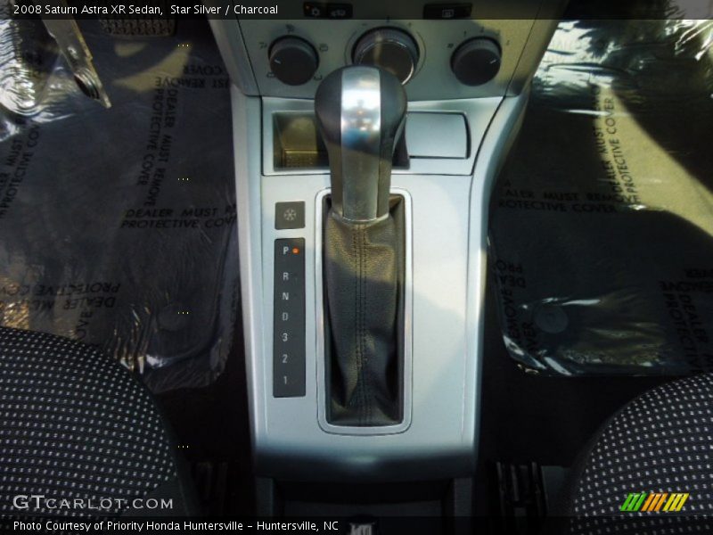 Star Silver / Charcoal 2008 Saturn Astra XR Sedan