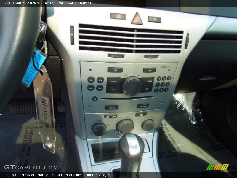 Star Silver / Charcoal 2008 Saturn Astra XR Sedan