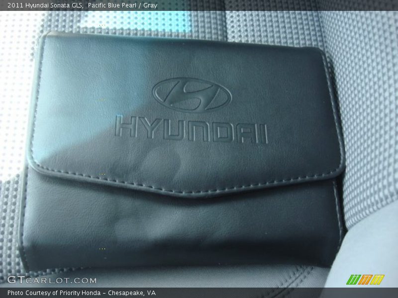 Pacific Blue Pearl / Gray 2011 Hyundai Sonata GLS