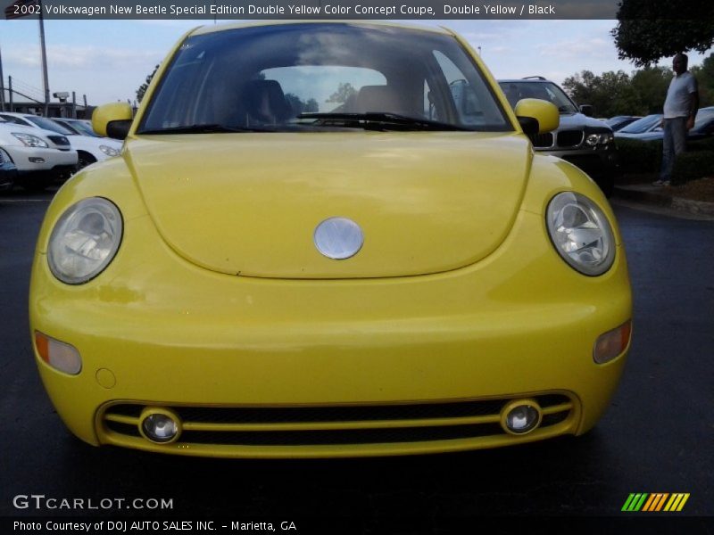 Double Yellow / Black 2002 Volkswagen New Beetle Special Edition Double Yellow Color Concept Coupe