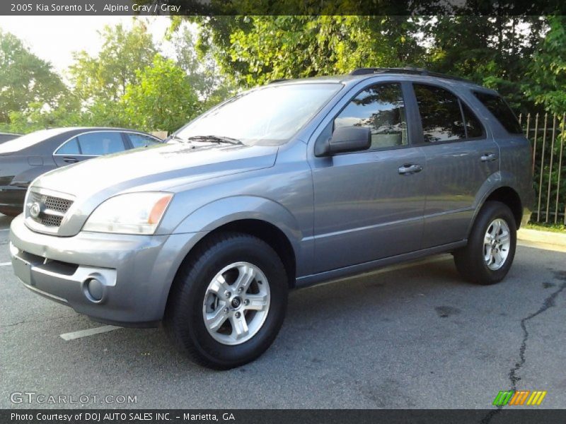 Alpine Gray / Gray 2005 Kia Sorento LX