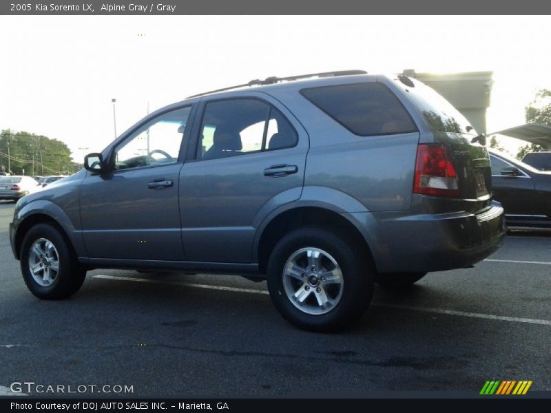Alpine Gray / Gray 2005 Kia Sorento LX