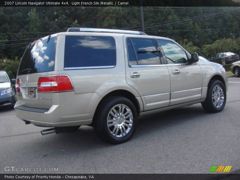 Light French Silk Metallic / Camel 2007 Lincoln Navigator Ultimate 4x4