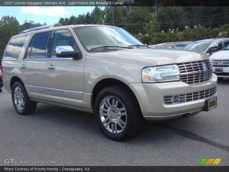 Light French Silk Metallic / Camel 2007 Lincoln Navigator Ultimate 4x4