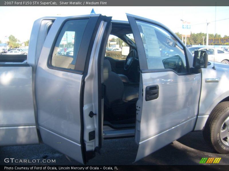 Silver Metallic / Medium Flint 2007 Ford F150 STX SuperCab