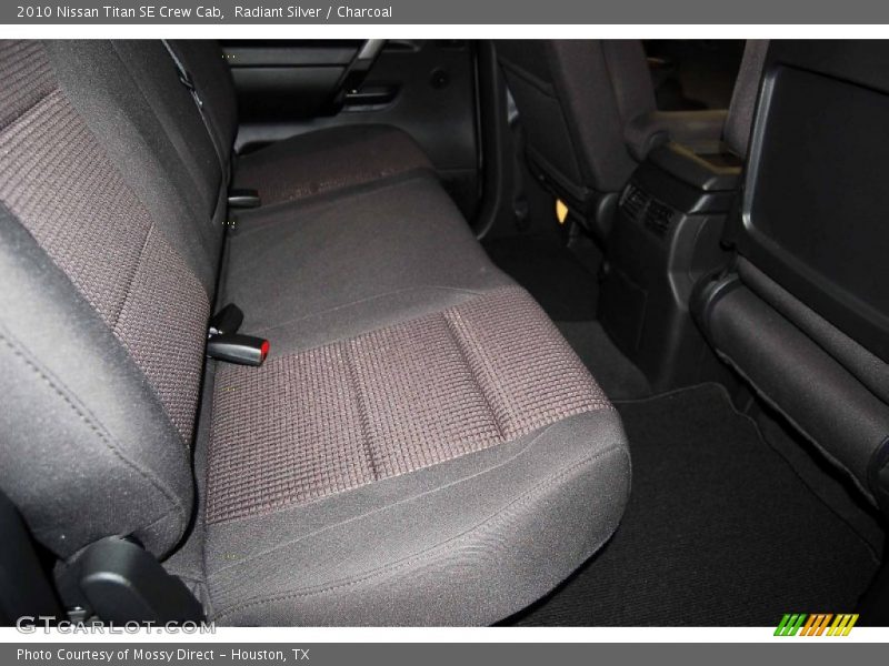 Radiant Silver / Charcoal 2010 Nissan Titan SE Crew Cab