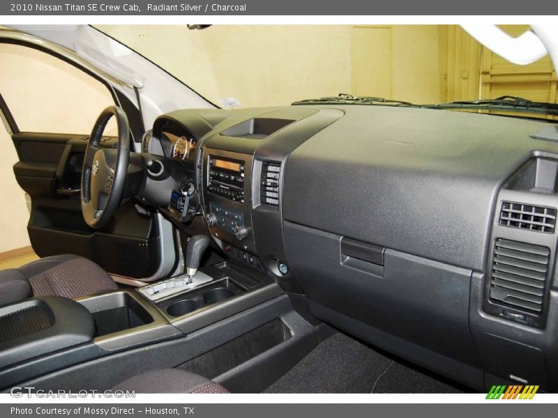 Radiant Silver / Charcoal 2010 Nissan Titan SE Crew Cab