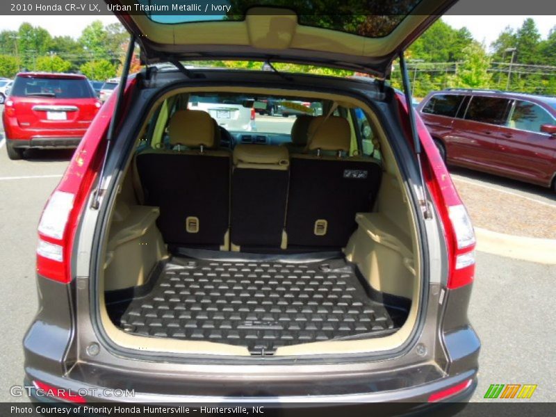 Urban Titanium Metallic / Ivory 2010 Honda CR-V LX