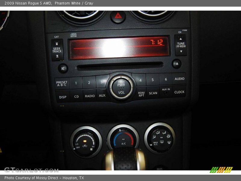 Phantom White / Gray 2009 Nissan Rogue S AWD