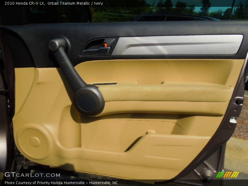 Urban Titanium Metallic / Ivory 2010 Honda CR-V LX