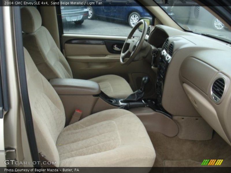 Sand Beige Metallic / Light Tan 2004 GMC Envoy SLE 4x4