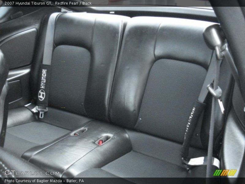 Rear Seat of 2007 Tiburon GT