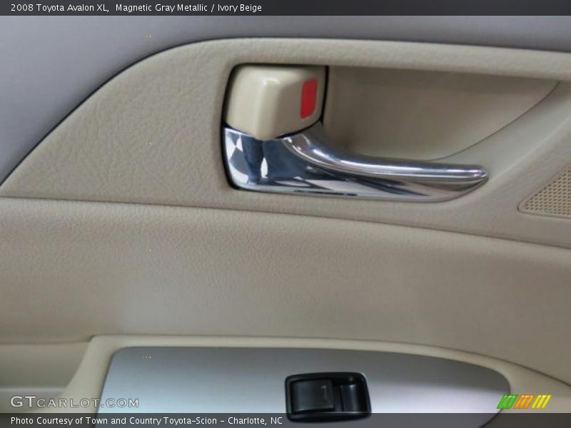 Magnetic Gray Metallic / Ivory Beige 2008 Toyota Avalon XL
