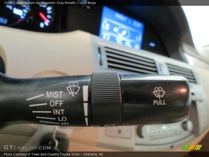 Magnetic Gray Metallic / Ivory Beige 2008 Toyota Avalon XL