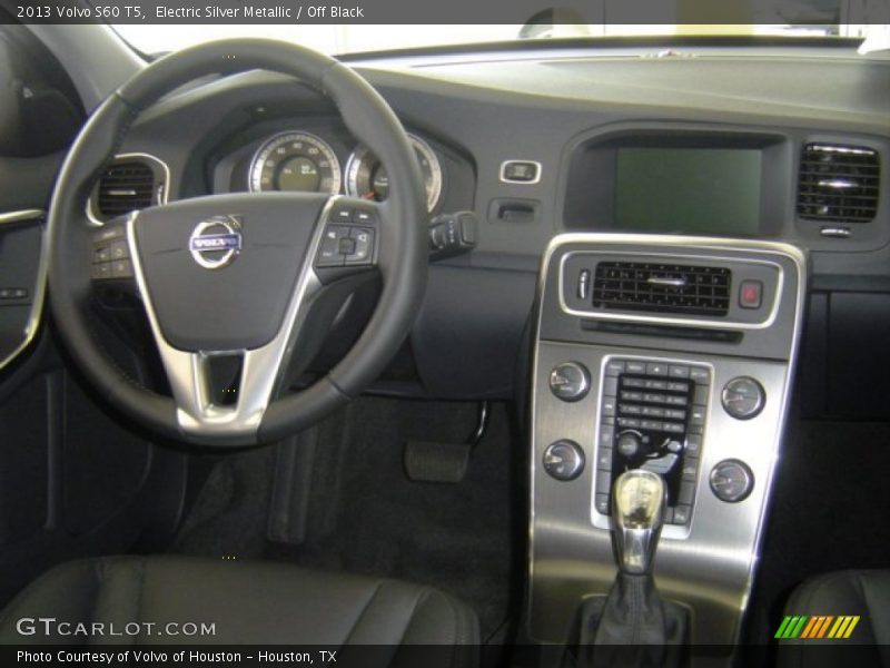 Electric Silver Metallic / Off Black 2013 Volvo S60 T5