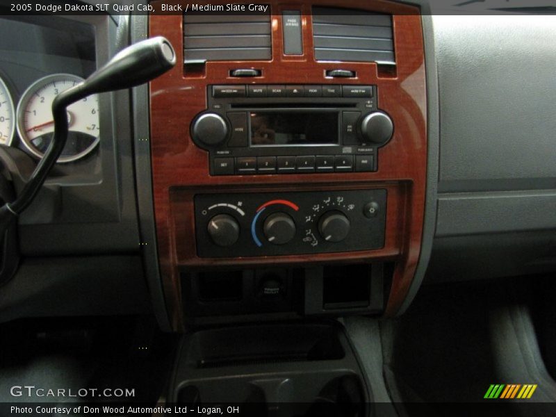 Black / Medium Slate Gray 2005 Dodge Dakota SLT Quad Cab