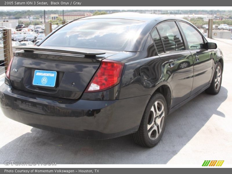 Black Onyx / Gray 2005 Saturn ION 3 Sedan