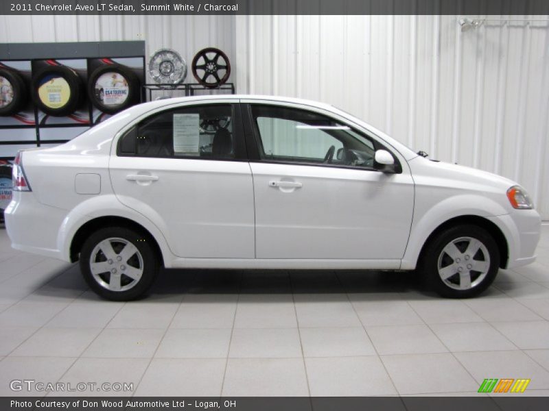 Summit White / Charcoal 2011 Chevrolet Aveo LT Sedan