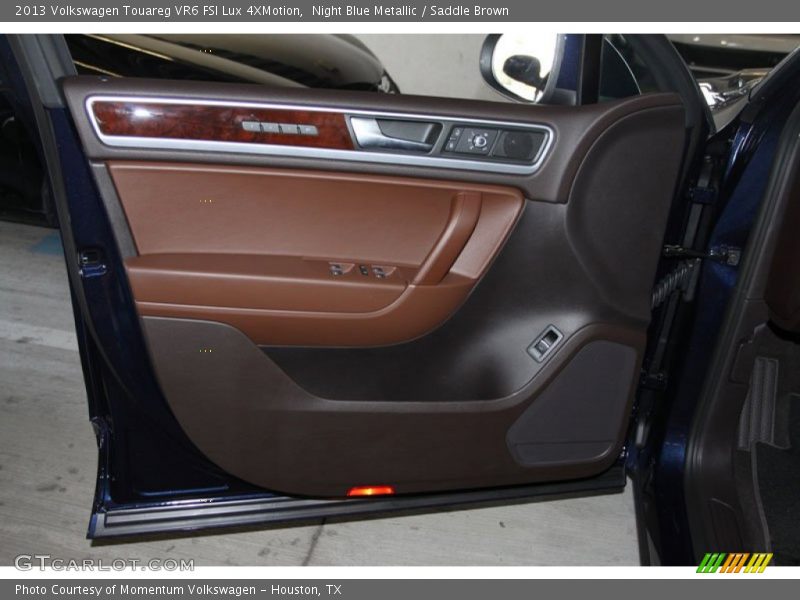 Door Panel of 2013 Touareg VR6 FSI Lux 4XMotion